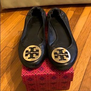 Black reva ballet flat
